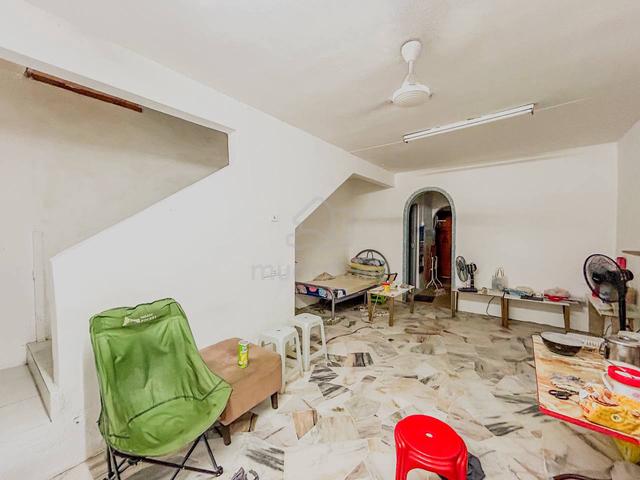 Double Storey Terrace, Bandar Baru Sri Petaling. 1