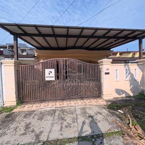 Taman perling,jalan camar,single storey 1
