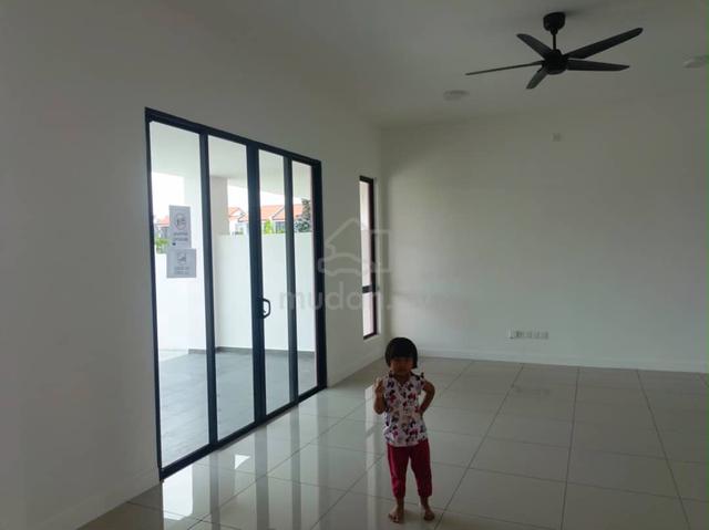 Double Storey House 4Bed 4Bath Partial @ Perjiranan 8 Dato Onn 1