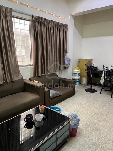 Tong Yik Mansion 1
