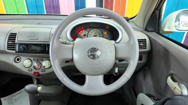 2004 Nissan MARCH 1.4  IMPUL (A) Siap Tukar Nama - 3