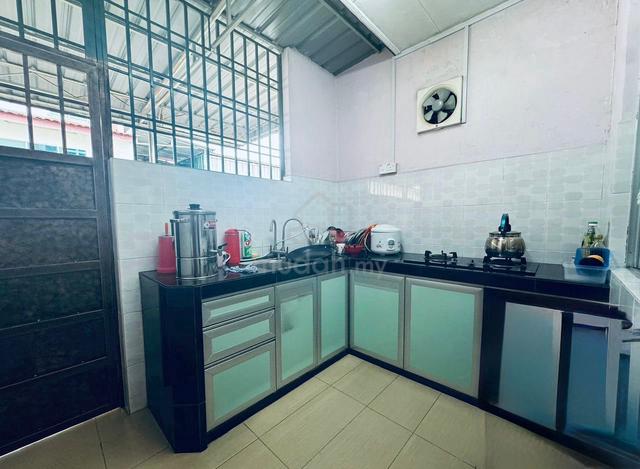 Jalan Enggang 1.5 Storey Corner Terrace House,Bandar Putra Kulai 5