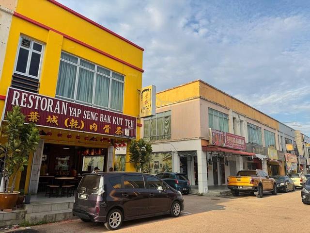 Nusa Bestari 2 Storey Shoplot Good Condition For Sale 1