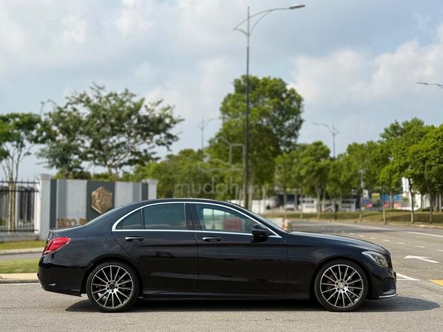 -2016- Mercedes Benz C-CLASS 2.0 300 AMG LINE - 2