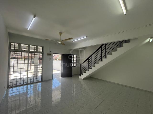 Jalan Indah 1/X @ Bukit Indah 1