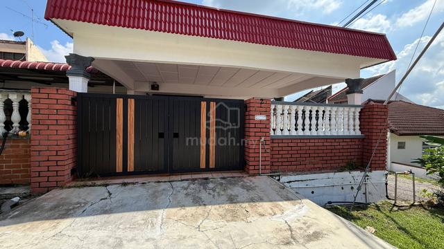 Taman Muhibah, Kluang, Single Storey End Lot, Full Loan, Castout  Unit 1