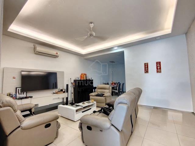 Mount Austin 2-storey terrace renovated good condition, Desa Tebrau 1