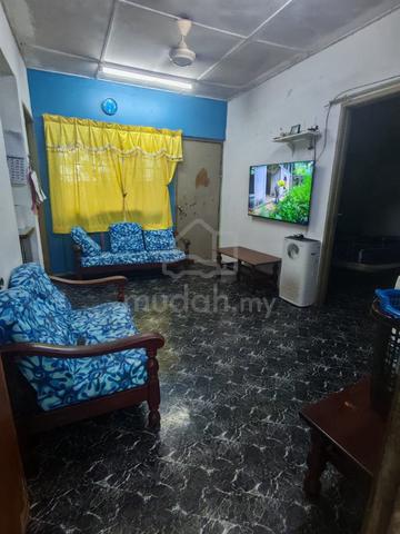 Ketapang Flat 1