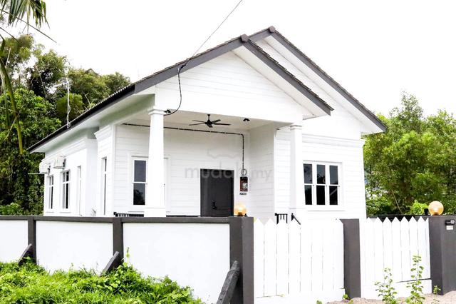 Fully Furnished House with Indoor Pool for Sale 1