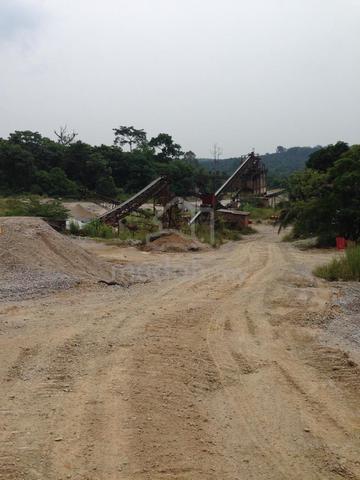 Tanah Kuari 1