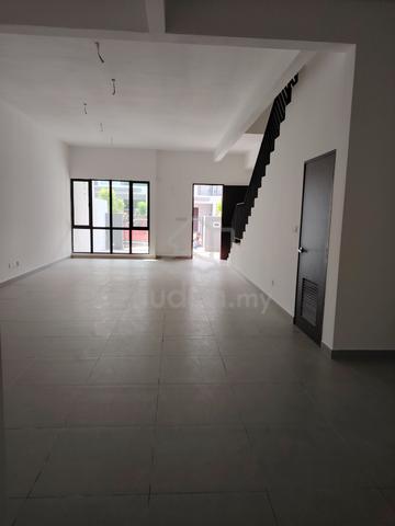 New Three Storey House Orchid Hill Residensi Bukit Orkid Batu 9 Cheras 1