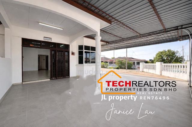 Corner single storey Semi D House at Taman Seruling Sg Petani 1