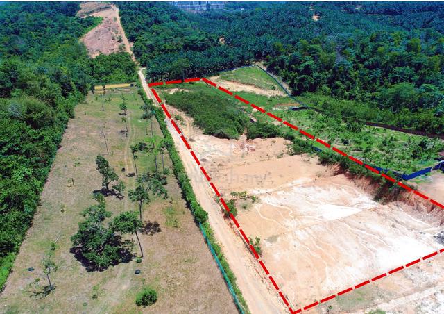 [Freehold] Tanah 2.4 Ekar Status Bangunan Kampung Sg. Buah, Dengkil 1