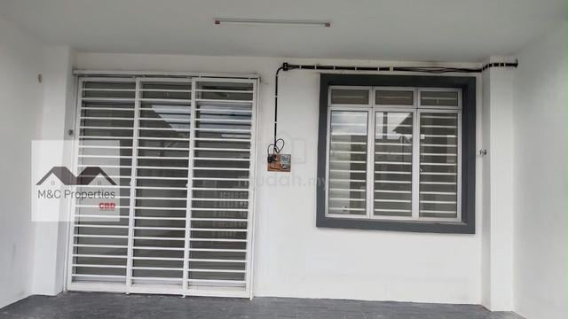 Rimbun Aman Basic Unit 1 Storey Terraced House Seremban For Sale!! 1