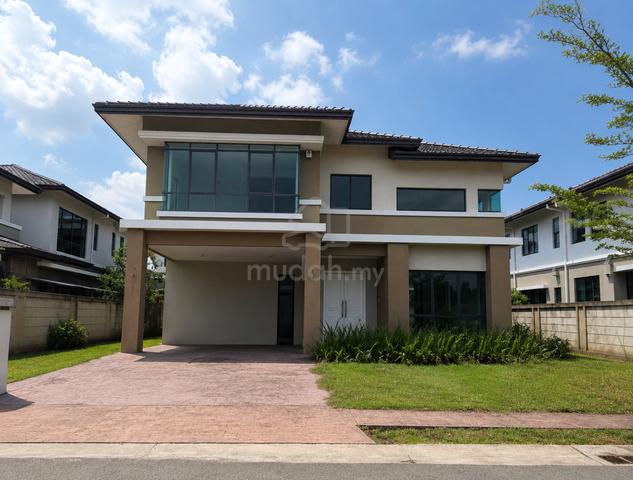 [Cheapest Bungalow] Fully Renovated Amverton Park, Bukit Rimau 1