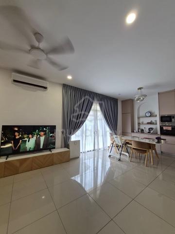END LOT EXTRA PRIVACY ‼️ Double Storey House Setia Safiro, Cyberjaya 1