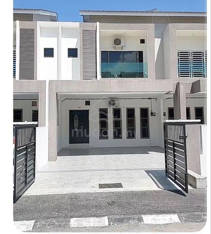 Tmn Bunga Raya 1 Sitiawan house for sale 1