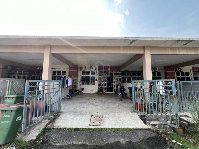 Teres Setingkat Pandan Makmur Facing Padang 1