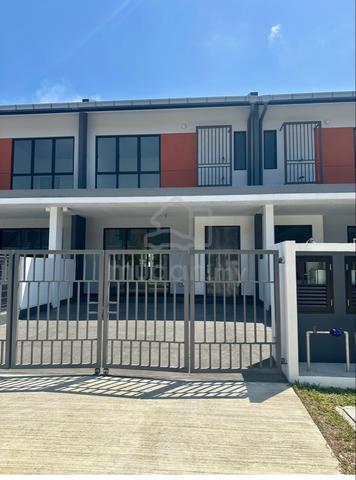 For Sale - Bandar Bukit Raja Casira 3 Klang Double Storey 1