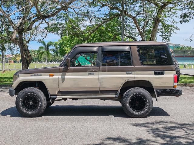 1995 Toyota LANDCRUISER 2.4 PRADO (LJ78) (A) - 5
