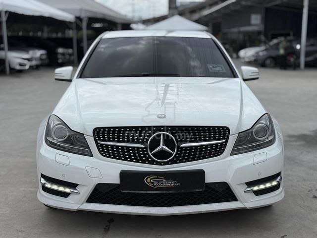 Mercedes Benz C200 AMG EDITION 1 OWNER LOW MILEAGE - 4