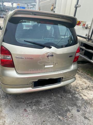 2010 Nissan GRAND LIVINA 1.6 CLASSIC/COMFORT (A) - 2