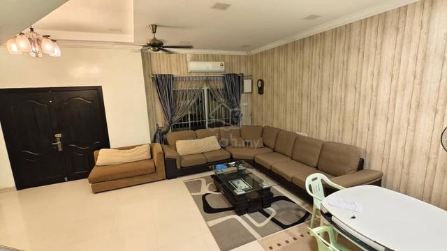 Fully Furnished & Renovated Home – Prime Location (Sibu) Jalan Oya 1