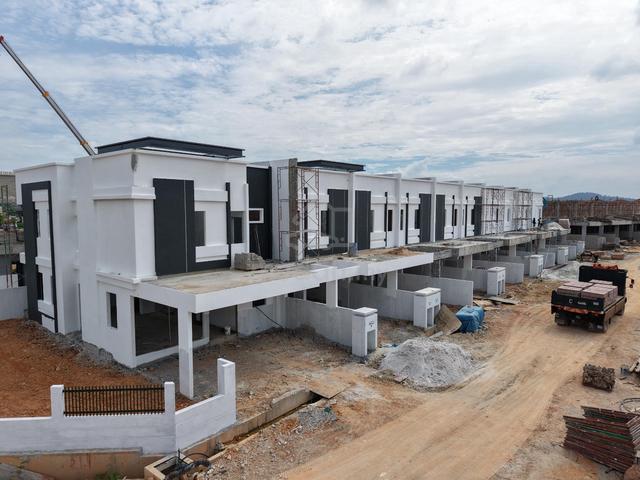 Rumah Teres Dua Tingkat di Kulim 2