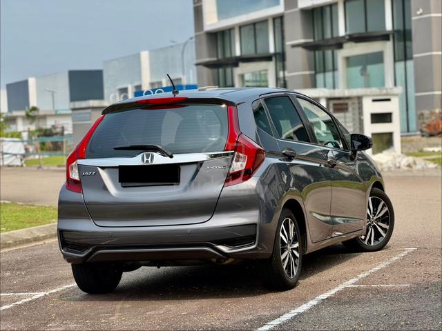F/LOAN 2020 Honda JAZZ 1.5 V MY14 GK FACELIFT (A) - 5