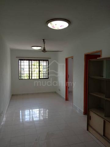 Apartment Lestari (Damansara Damai) 1