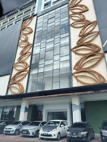 Summer Suites @ The Summer Shopping Mall 1