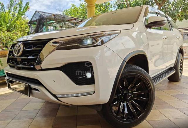 2022 Toyota FORTUNER SRZ 2.7L (A) - 5