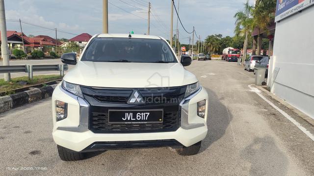 2022 Mitsubishi TRITON 2.4 VGT PREMIUM (M) - 3