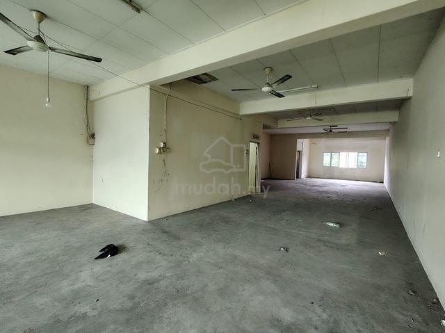 Ara Damansara Taipan 2 Second Floor Shop Lot Near LRT Station To let 1