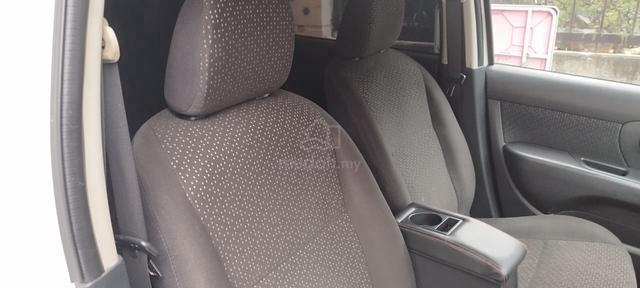 2011 Nissan GRAND LIVINA 1.6 IMPUL (A) - 5