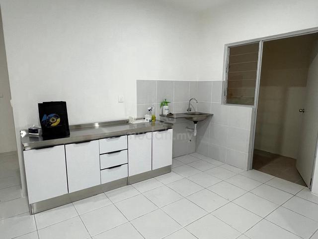 Residensi Sateria 1