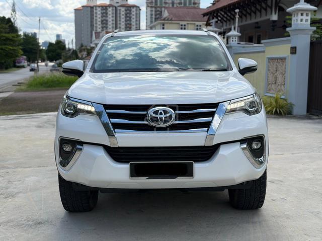 Toyota FORTUNER 2.7 SRZ HIGH SPEC / 3 YR WARRANTY - 2