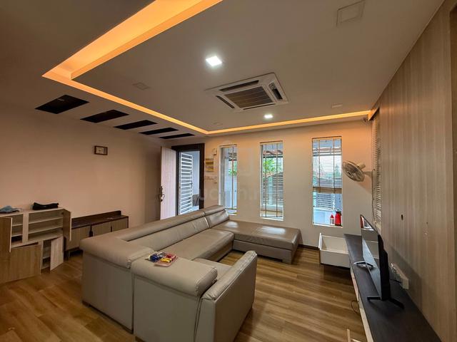 La garden jalan jaya putra 5 double storey corner house fully furnishe 1