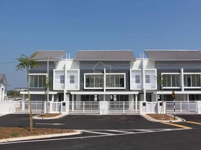 Double Storey Taman Timur Enstek, Bandar Baru Enstek, nilai, N.Sembila 1