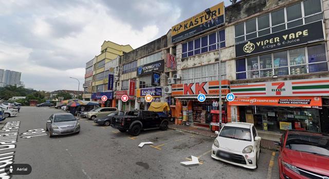 Damai Perdana 3 Storey Corner Shop , Alam Damai 1