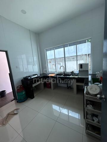 Jalan sibiyu double storey for rent 1