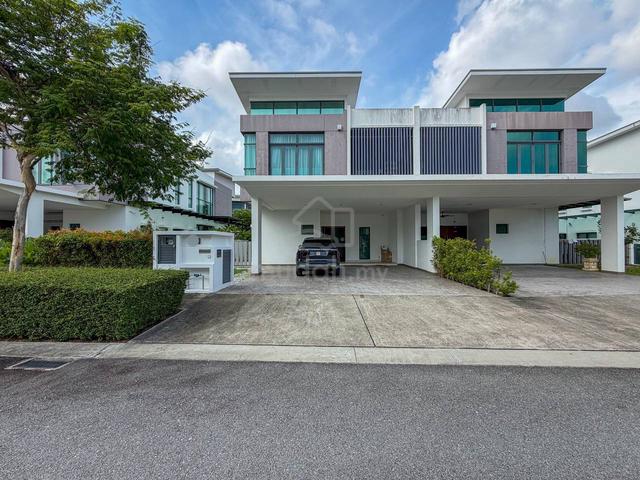 FULLY FURNISHED - 2 Storey Semi D Renovated Sejati Residences 1