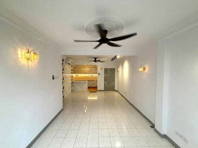 D'Shire Villa 1