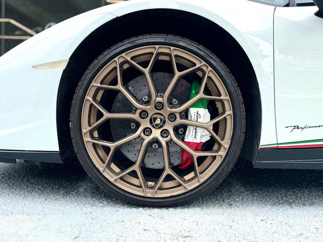 2018 Lamborghini HURACAN 5.2 LP 640-4 PERFORMANTE - 3