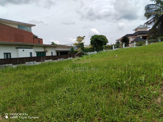 Bunglow land for sale at Prime Location in County  Heights Kajang 1