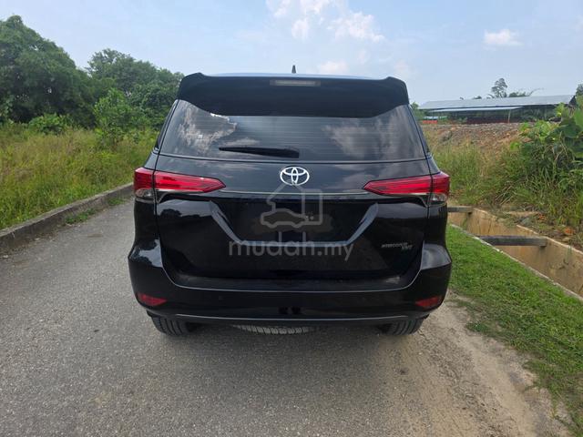 Toyota FORTUNER 2.4 VRZ 🚙Diesel 4x4 (A) Auto🔥🔥 - 4