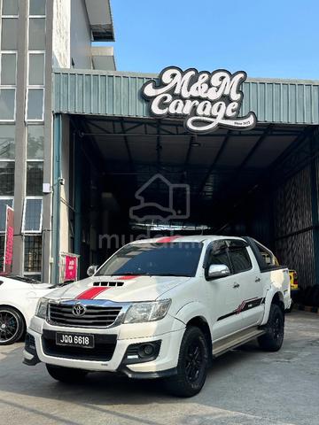 2015 Toyota HILUX 2.5 G TRD SPORTIVO MY14 KUN25R - 1