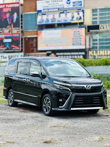 2020 Toyota VOXY 2.0 KIRAMEKI 2(A) ROOFTOP MONITOR - 1