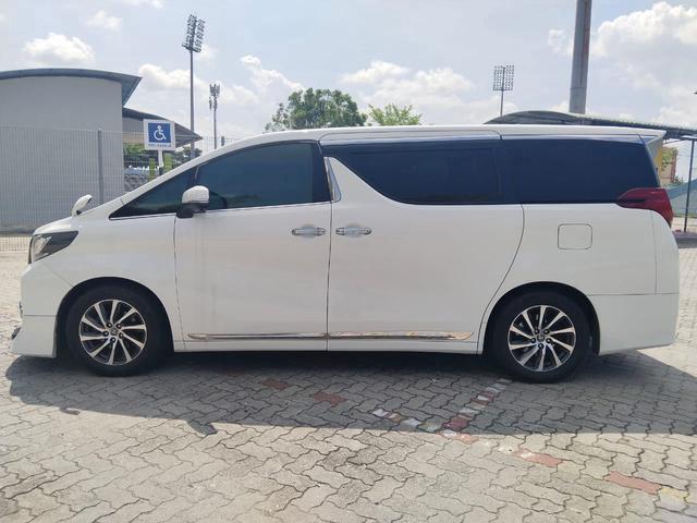 2017 Toyota ALPHARD 2.5 G (A) - 4