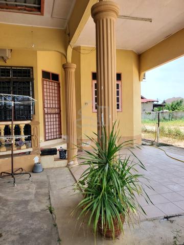 Rumah Semi d di Dungun 1